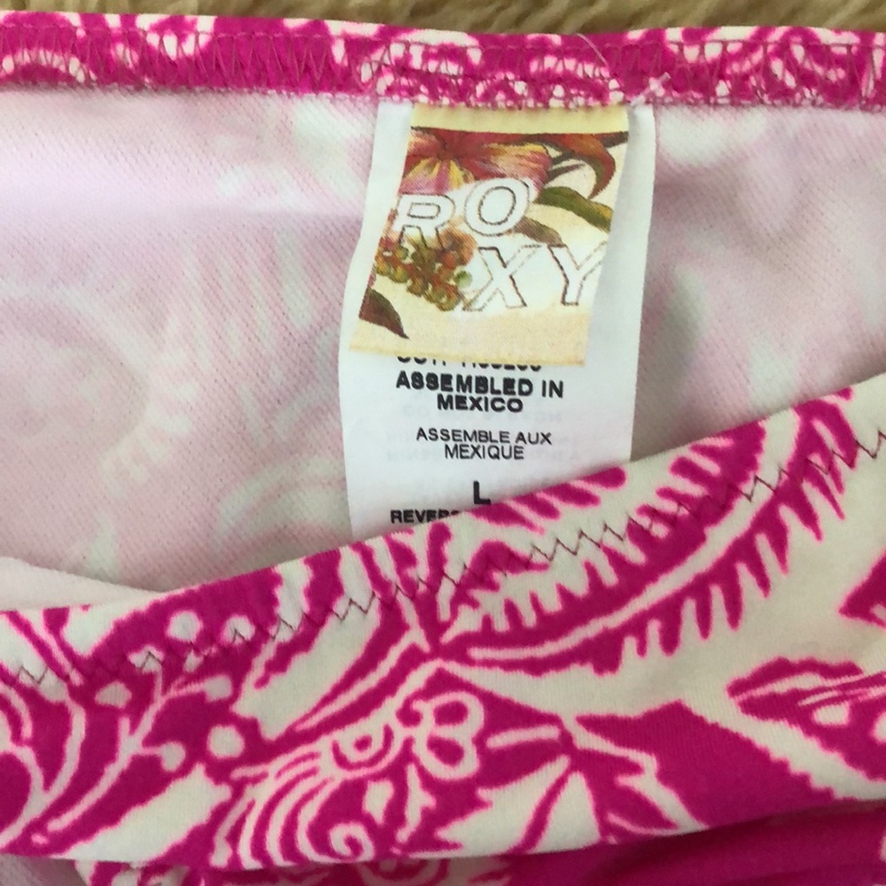 NWT Roxy bikini bottoms - Picture 2 of 4